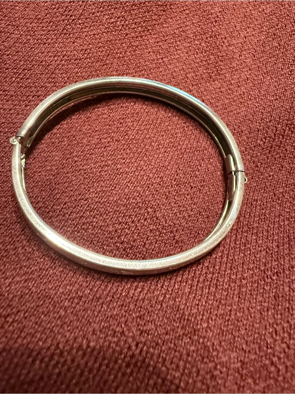 Classic Silver Round Hinged Bangle Bracelet - Silver
